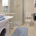 דירה Pino